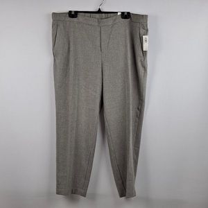 Old Navy Ladies dress trousers  NWT